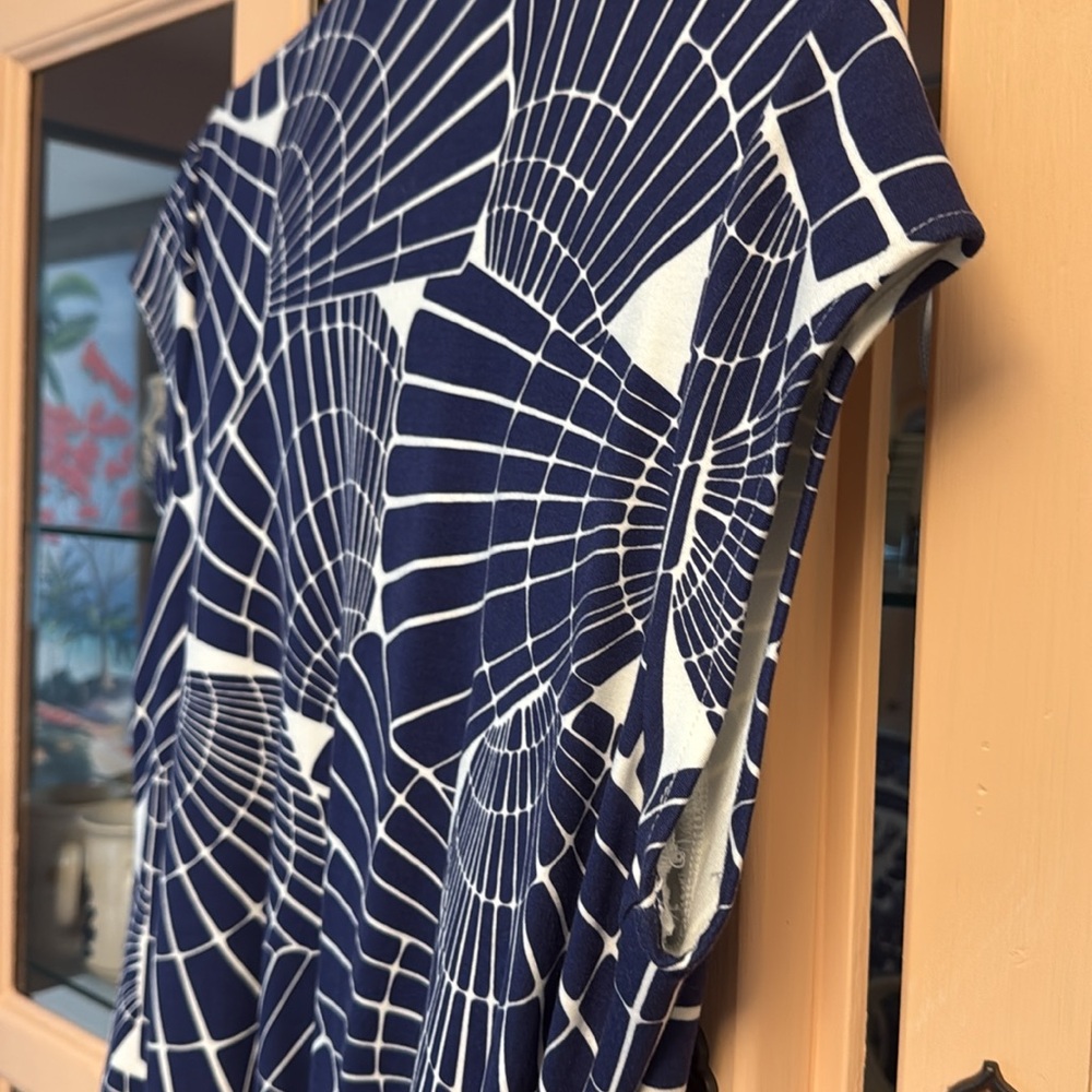 Tori Richard Honolulu Wrap Dress - Picture 12 of 12